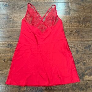 Victoria’s Secret Lace Satin Chemise Slip Nightgown Red Medium Women’s Valentine